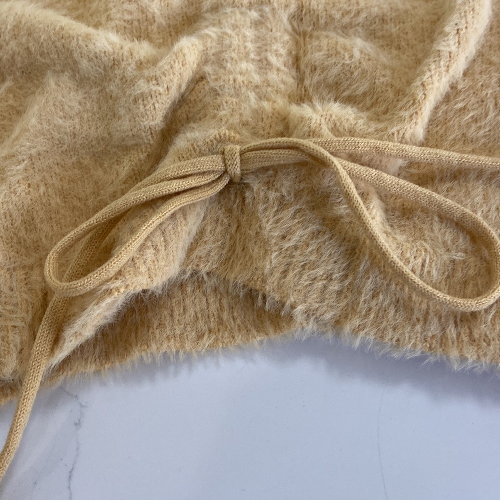 Sweater - Picture 3 of 4